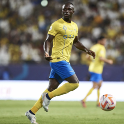 Mane: Klopp je velký muž a žijící legenda